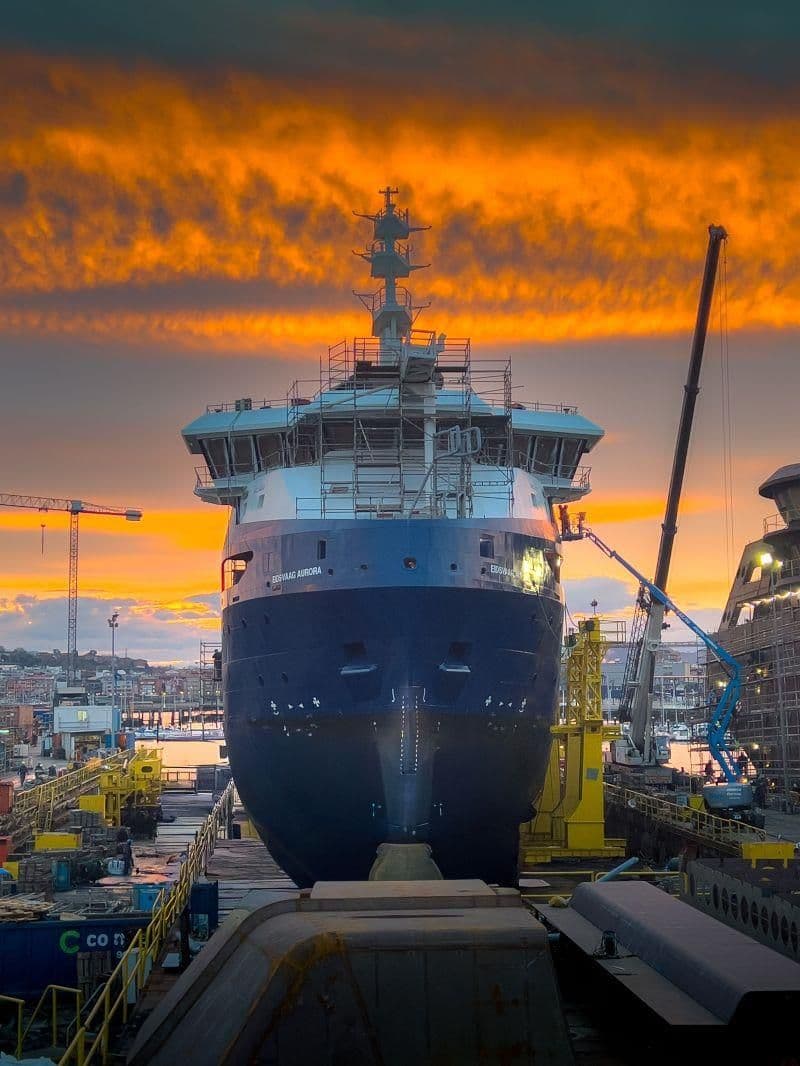 Eidsvaag Aurora at Zamakona Yards at sunset